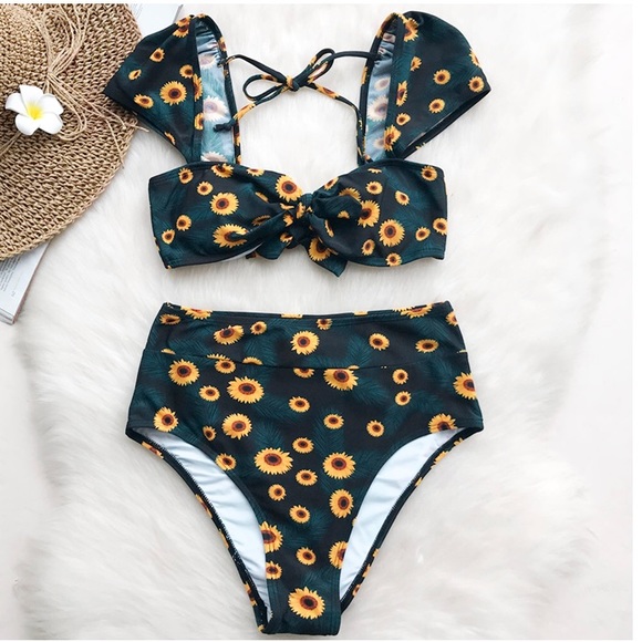 SOLD OUT - Picture 2 of 6